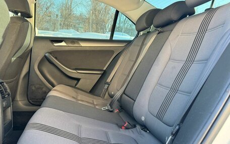 Volkswagen Jetta VI, 2016 год, 1 060 000 рублей, 14 фотография