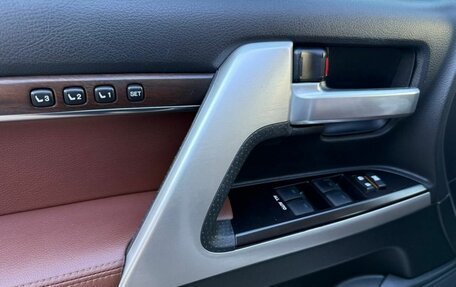 Toyota Land Cruiser 200, 2019 год, 7 500 000 рублей, 11 фотография