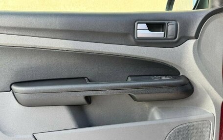 Ford Focus II рестайлинг, 2007 год, 399 000 рублей, 13 фотография