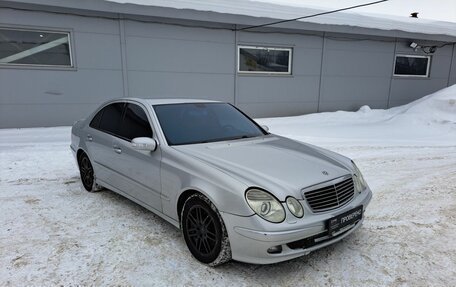 Mercedes-Benz E-Класс, 2005 год, 699 000 рублей, 3 фотография