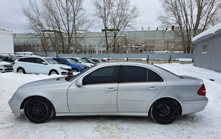Mercedes-Benz E-Класс, 2005 год, 699 000 рублей, 10 фотография