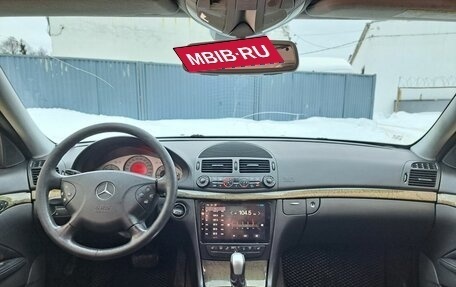 Mercedes-Benz E-Класс, 2005 год, 699 000 рублей, 17 фотография