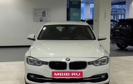 BMW 3 серия, 2015 год, 2 120 000 рублей, 3 фотография