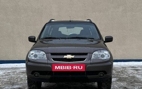 Chevrolet Niva I рестайлинг, 2013 год, 460 000 рублей, 2 фотография