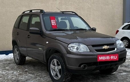 Chevrolet Niva I рестайлинг, 2013 год, 460 000 рублей, 3 фотография