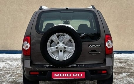 Chevrolet Niva I рестайлинг, 2013 год, 460 000 рублей, 6 фотография