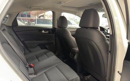 KIA K3, 2022 год, 1 600 000 рублей, 12 фотография