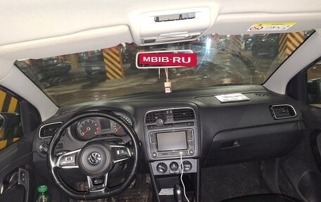 Volkswagen Polo VI (EU Market), 2019 год, 650 000 рублей, 6 фотография