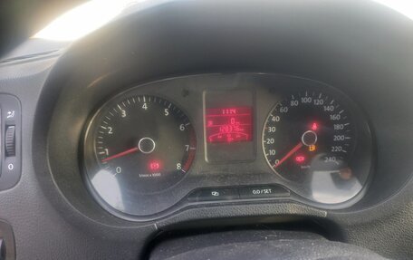 Volkswagen Polo VI (EU Market), 2011 год, 599 000 рублей, 3 фотография