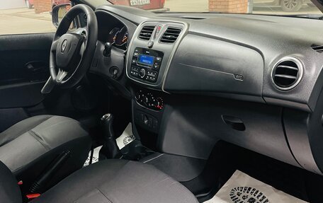 Renault Logan II, 2017 год, 770 000 рублей, 14 фотография