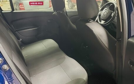 Renault Logan II, 2017 год, 770 000 рублей, 16 фотография