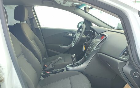 Opel Astra J, 2013 год, 670 000 рублей, 8 фотография