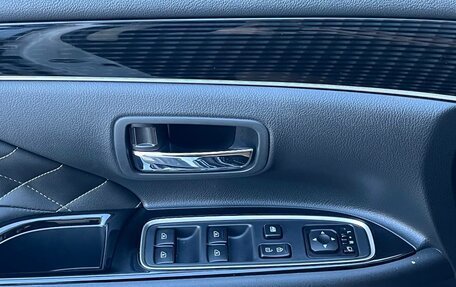 Mitsubishi Outlander III рестайлинг 3, 2022 год, 3 359 000 рублей, 15 фотография