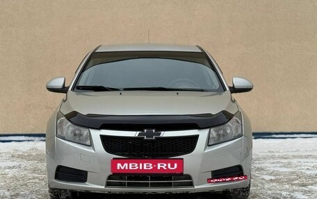 Chevrolet Cruze II, 2010 год, 635 000 рублей, 2 фотография