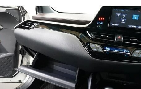 Toyota C-HR I рестайлинг, 2022 год, 1 851 000 рублей, 23 фотография