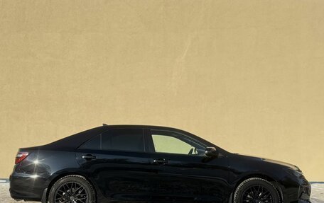 Toyota Camry, 2017 год, 2 295 000 рублей, 6 фотография