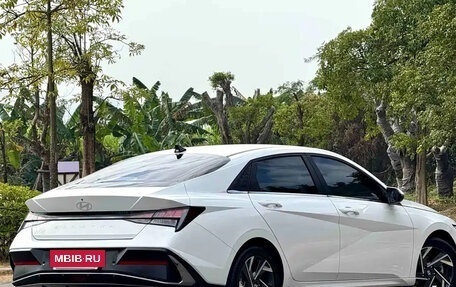 Hyundai Elantra, 2023 год, 1 540 888 рублей, 7 фотография