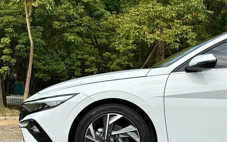 Hyundai Elantra, 2023 год, 1 540 888 рублей, 24 фотография