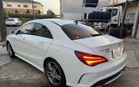 Mercedes-Benz CLA, 2019 год, 1 350 000 рублей, 4 фотография