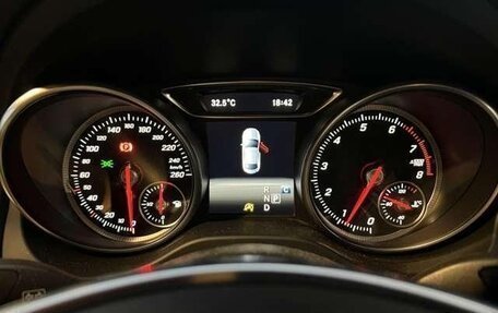 Mercedes-Benz CLA, 2019 год, 1 350 000 рублей, 20 фотография