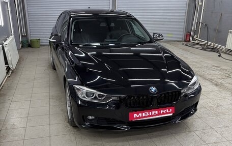 BMW 3 серия, 2012 год, 1 550 000 рублей, 3 фотография