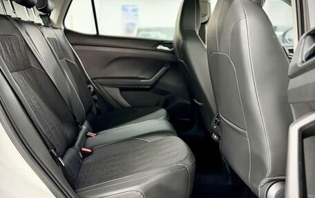 Volkswagen T-Cross I, 2021 год, 1 937 000 рублей, 11 фотография