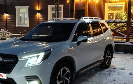 Subaru Forester, 2022 год, 3 500 000 рублей, 2 фотография