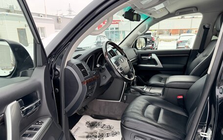 Toyota Land Cruiser 200, 2013 год, 4 650 000 рублей, 10 фотография