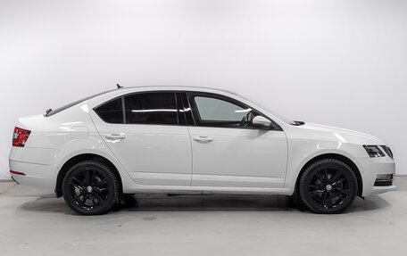 Skoda Octavia, 2017 год, 1 700 000 рублей, 4 фотография