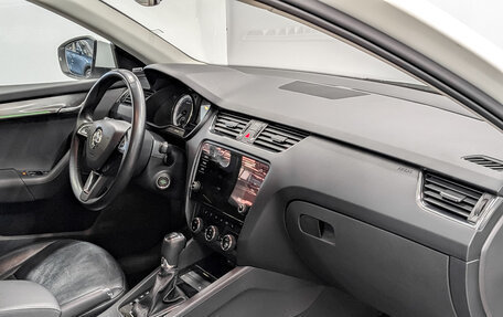 Skoda Octavia, 2017 год, 1 700 000 рублей, 11 фотография