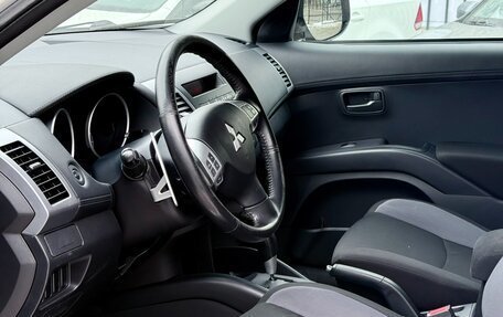 Mitsubishi Outlander III рестайлинг 3, 2010 год, 1 199 990 рублей, 7 фотография