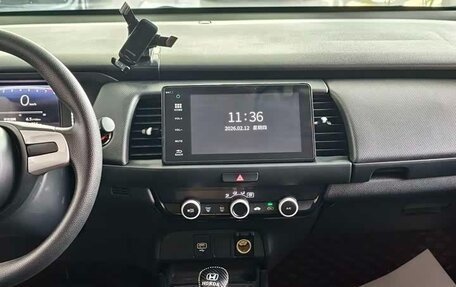 Honda Fit, 2021 год, 1 160 000 рублей, 6 фотография