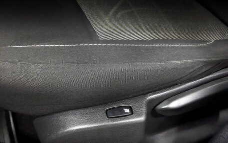 Renault Logan II, 2019 год, 1 240 000 рублей, 24 фотография