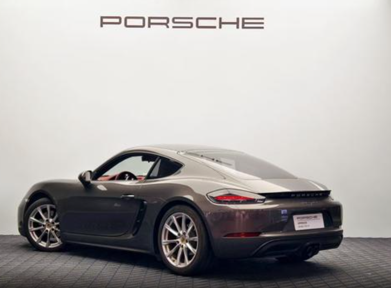 Porsche 718 Cayman, 2023 год, 7 990 000 рублей, 3 фотография