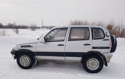 Chevrolet Niva I рестайлинг, 2004 год, 250 000 рублей, 1 фотография