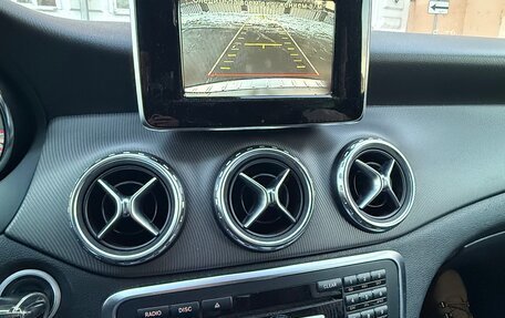 Mercedes-Benz GLA, 2014 год, 1 850 000 рублей, 15 фотография