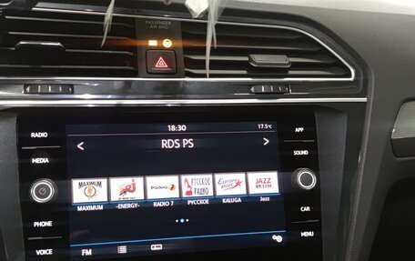 Volkswagen Tiguan II, 2019 год, 2 550 000 рублей, 12 фотография