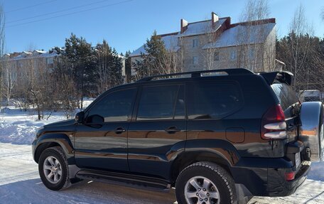 Toyota Land Cruiser Prado 120 рестайлинг, 2004 год, 1 790 000 рублей, 5 фотография