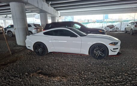 Ford Mustang VI рестайлинг, 2021 год, 3 500 000 рублей, 9 фотография