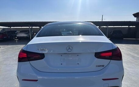 Mercedes-Benz A-Класс, 2022 год, 2 100 000 рублей, 7 фотография