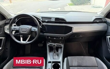 Audi Q3, 2022 год, 2 419 000 рублей, 10 фотография