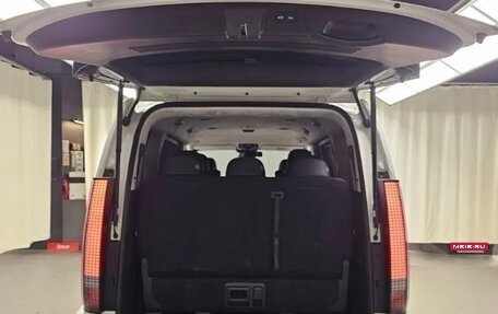 Hyundai Staria, 2024 год, 5 365 011 рублей, 8 фотография