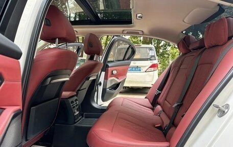 BMW 3 серия, 2021 год, 2 945 000 рублей, 13 фотография