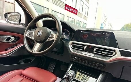 BMW 3 серия, 2021 год, 2 945 000 рублей, 11 фотография