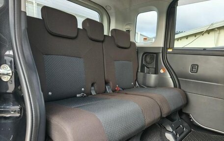 Toyota Roomy I, 2022 год, 1 010 000 рублей, 14 фотография