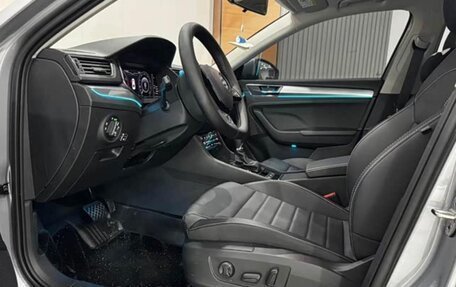 Skoda Superb III рестайлинг, 2023 год, 2 069 100 рублей, 8 фотография