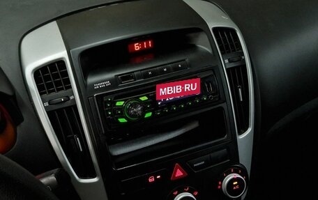 KIA cee'd I рестайлинг, 2011 год, 659 000 рублей, 2 фотография