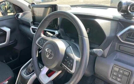 Toyota Raize I, 2022 год, 1 560 000 рублей, 7 фотография