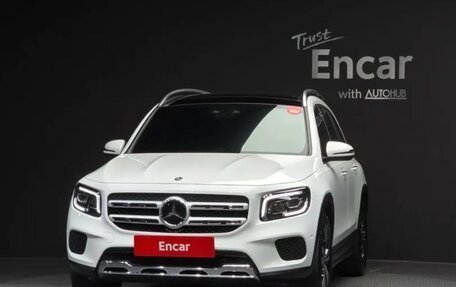Mercedes-Benz GLB, 2022 год, 2 600 000 рублей, 2 фотография