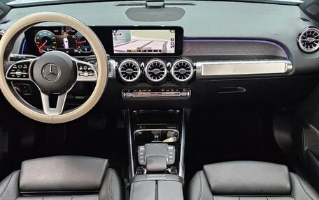 Mercedes-Benz GLB, 2022 год, 2 810 000 рублей, 5 фотография